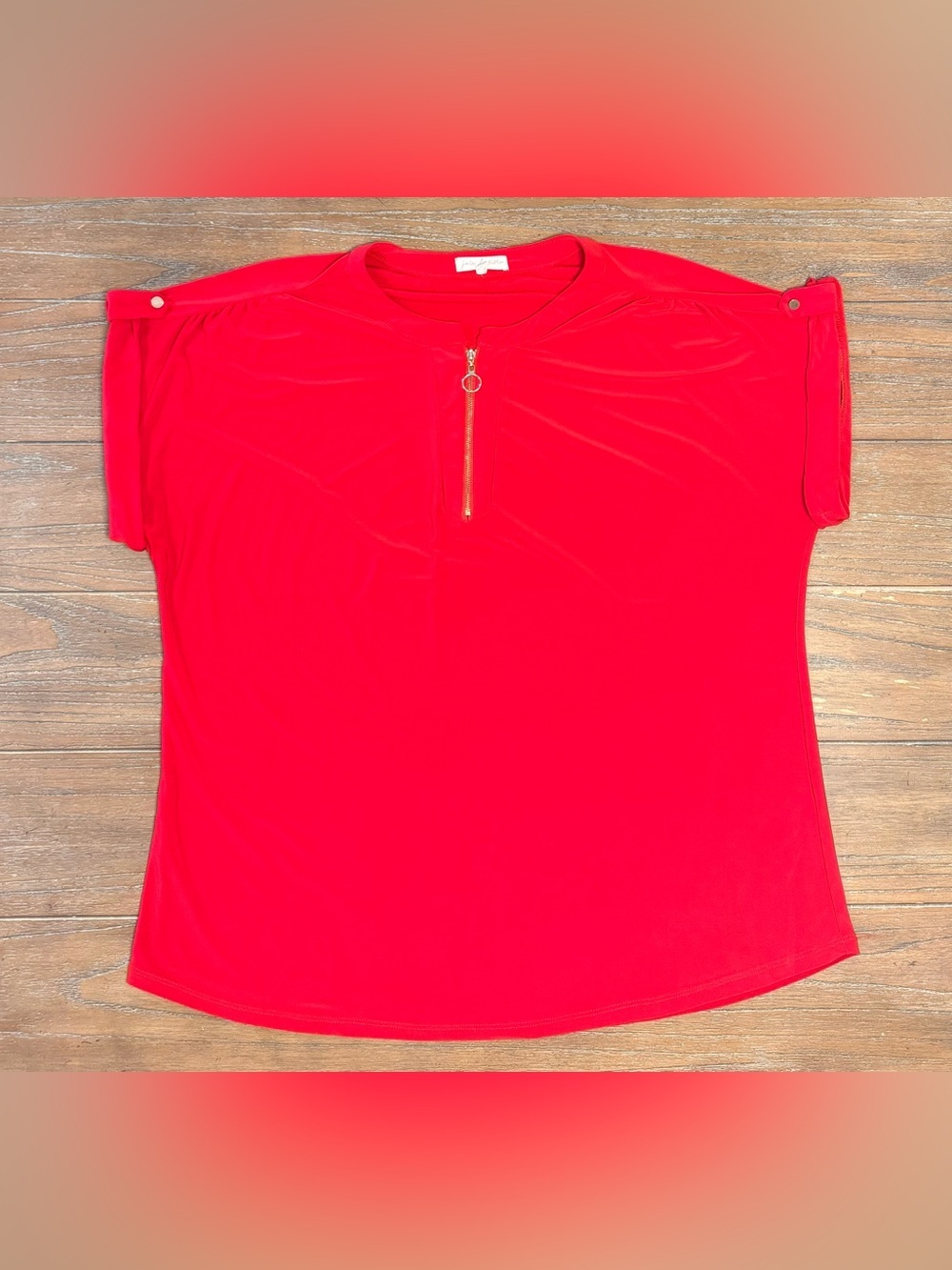 Red Short Sleeve Zip-Front Tee with Ring Pull